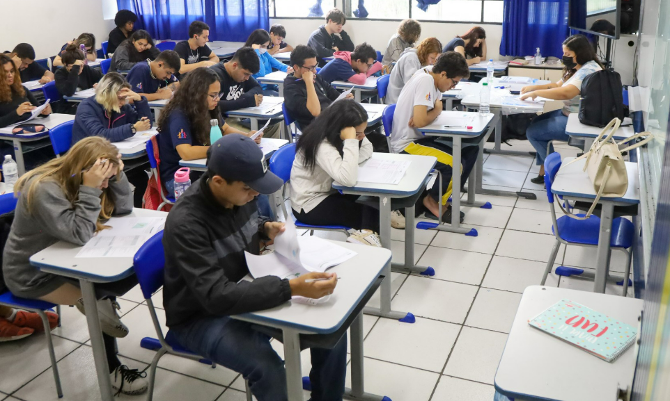 Captura de tela 2025-11-03 081336